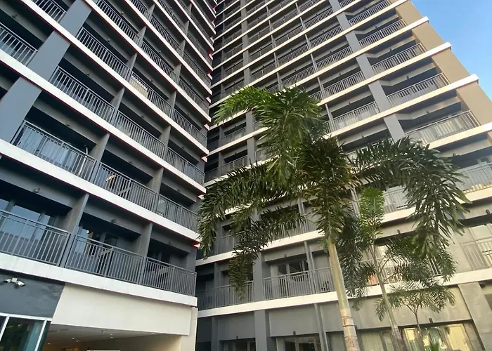 Red Residences Cozy In Makati Near Naia Manila