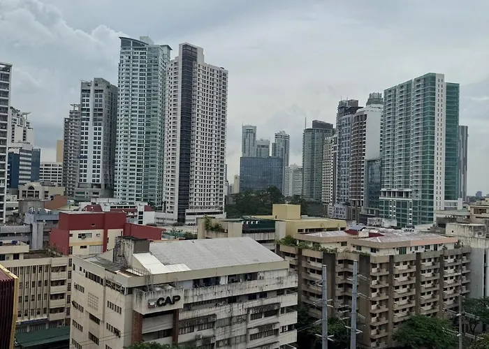 Red Residences Cozy In Makati Near Naia Apartment