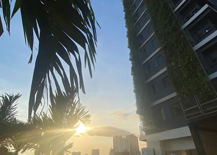 Red Residences Cozy In Makati Near Naia Apartment Manila